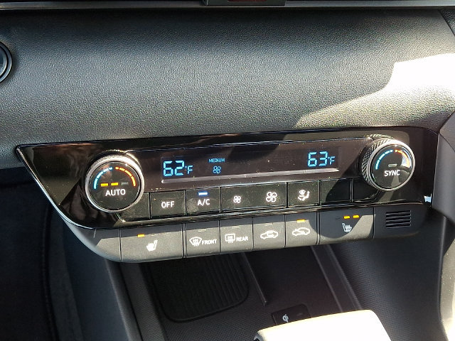 New 2026 Hyundai Elantra SEL Sport FWD image 12