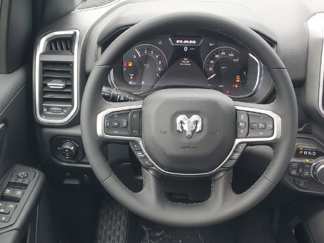 New 2026 RAM 1500 Big Horn AWD/4WD image 13