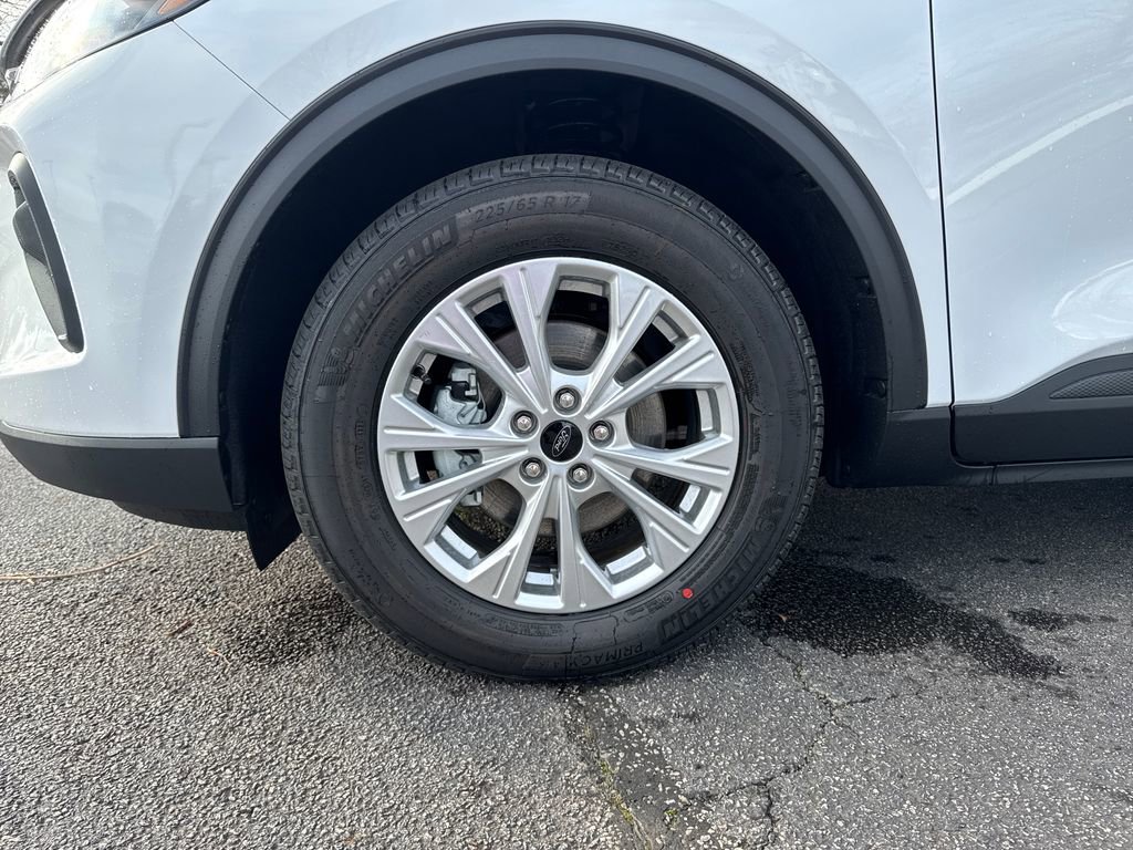 New 2026 Ford Escape Active FWD image 23