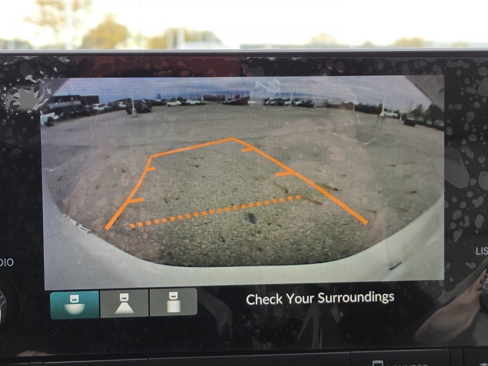 Used 2025 Honda HR-V LX image 4