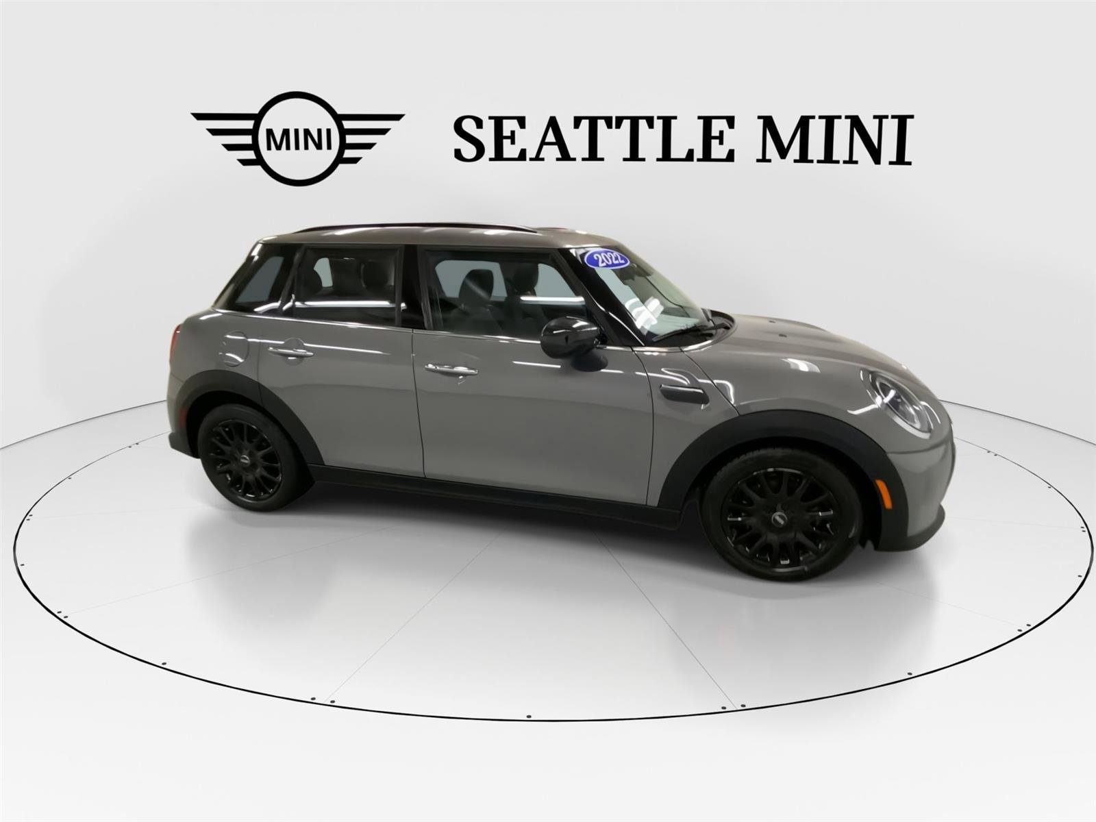 Certified 2022 MINI Cooper 4-Door Hardtop image 13