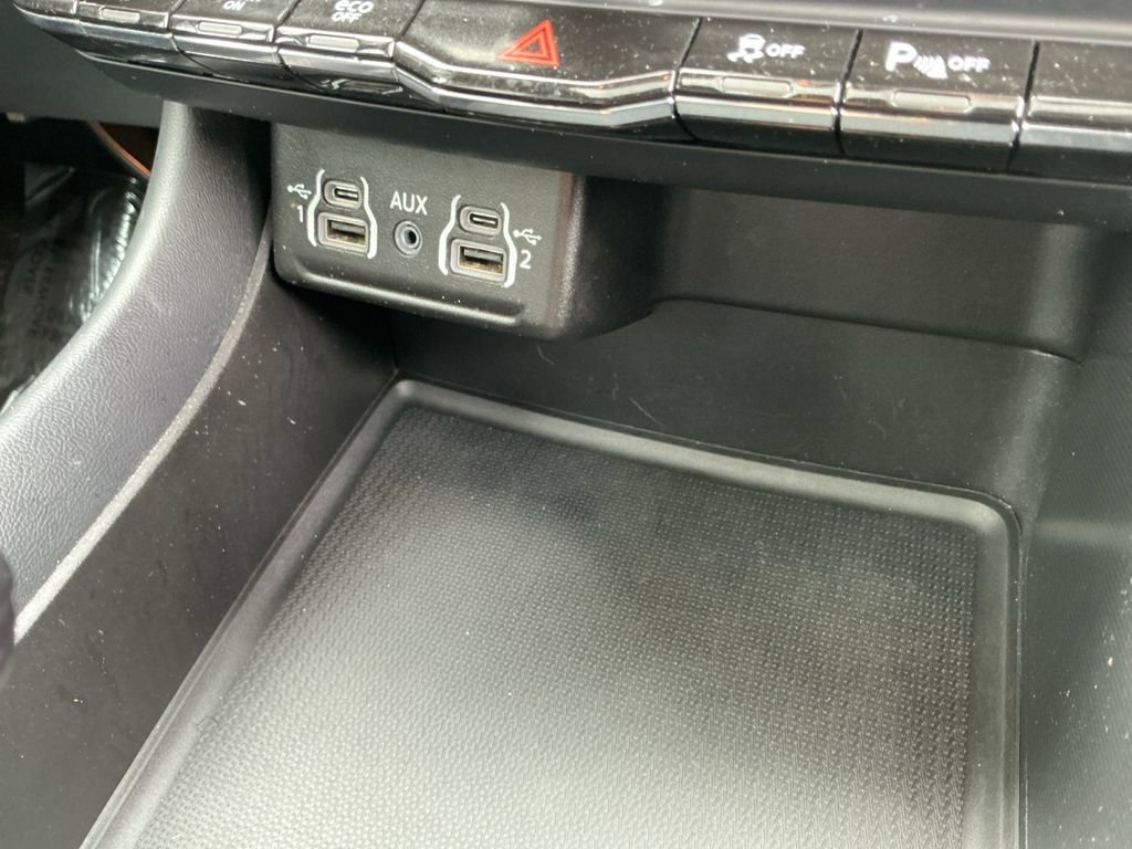 Used 2024 Dodge Durango GT image 17