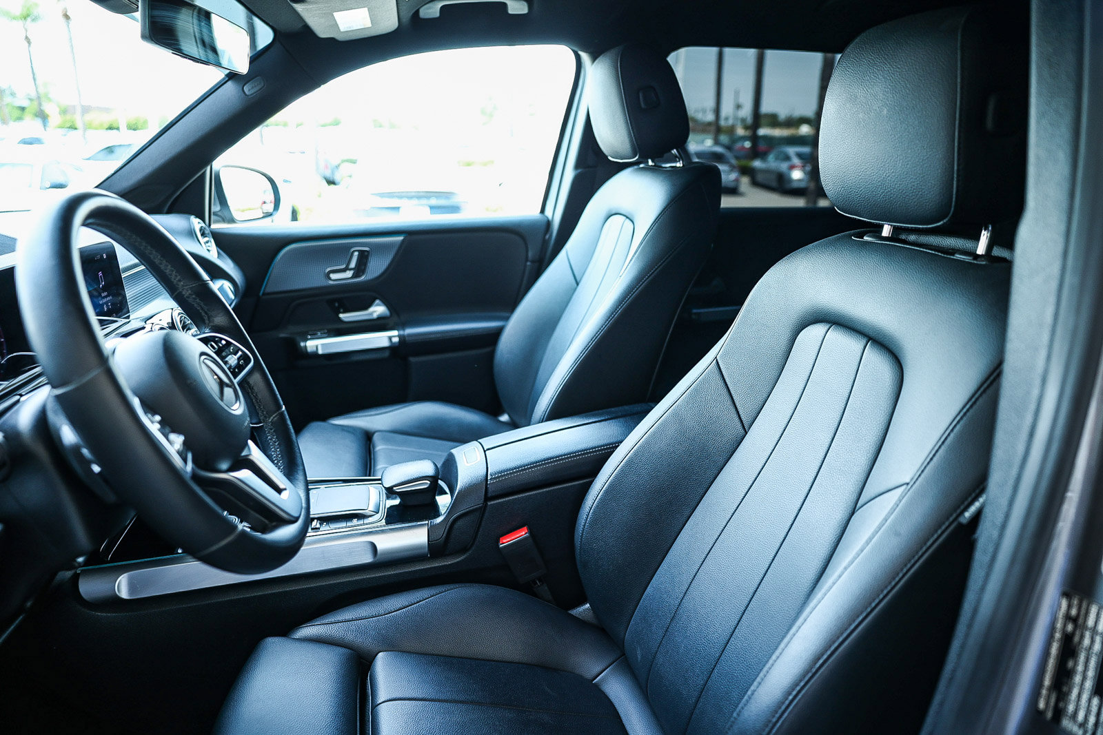 Used 2021 Mercedes-Benz GLB 250 image 22