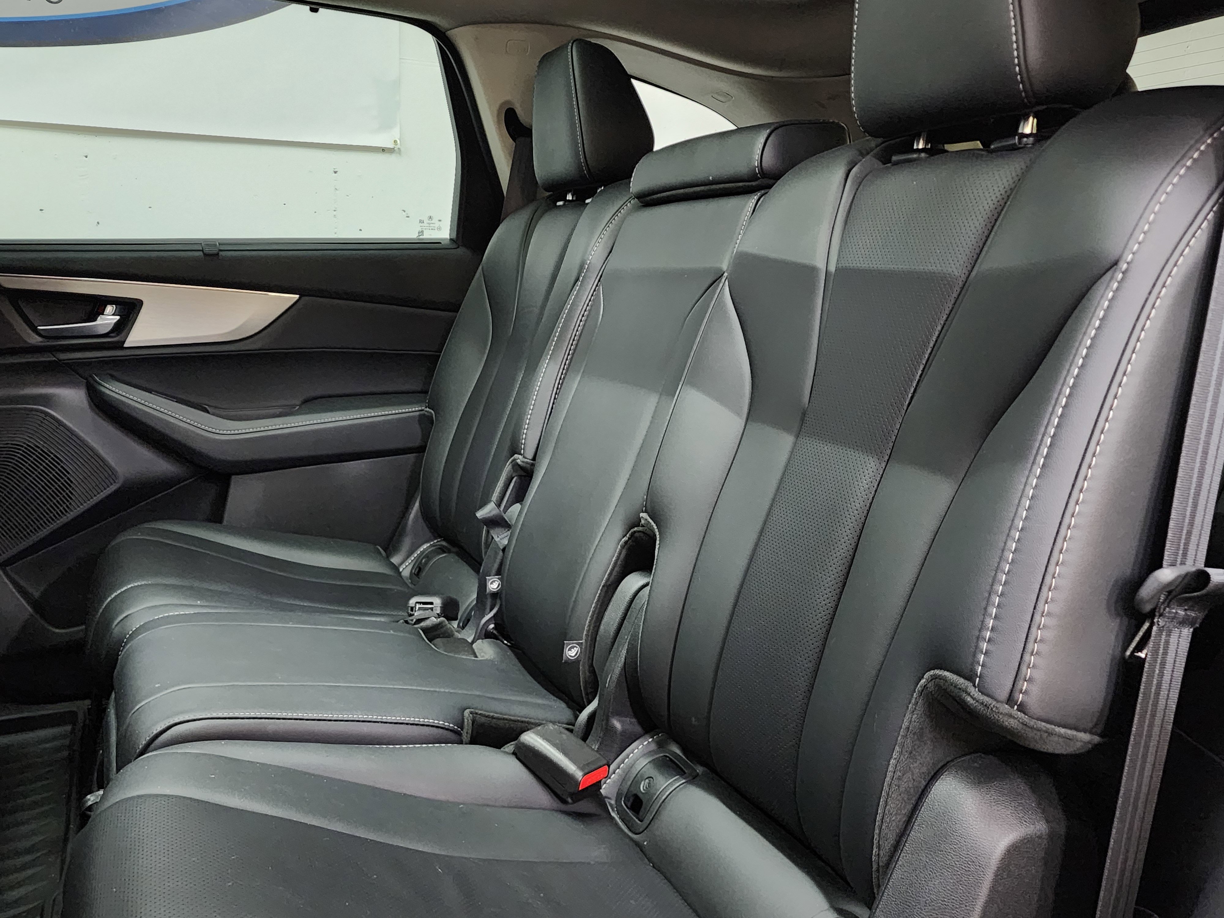 Certified 2024 Acura MDX SH-AWD w/ Technology Package image 18