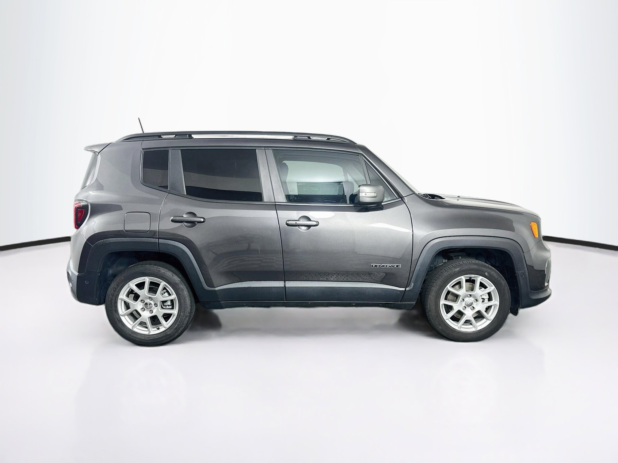 Used 2021 Jeep Renegade Limited w/ Sun & Sound Group AWD/4WD image 10