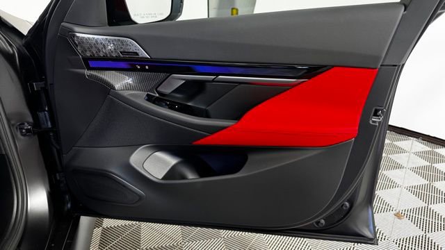 New 2026 BMW M5 Touring image 21