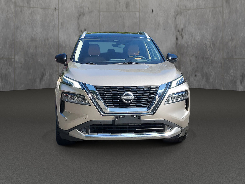 Used 2022 Nissan Rogue Platinum w/ Head-Up Display Package AWD/4WD image 2