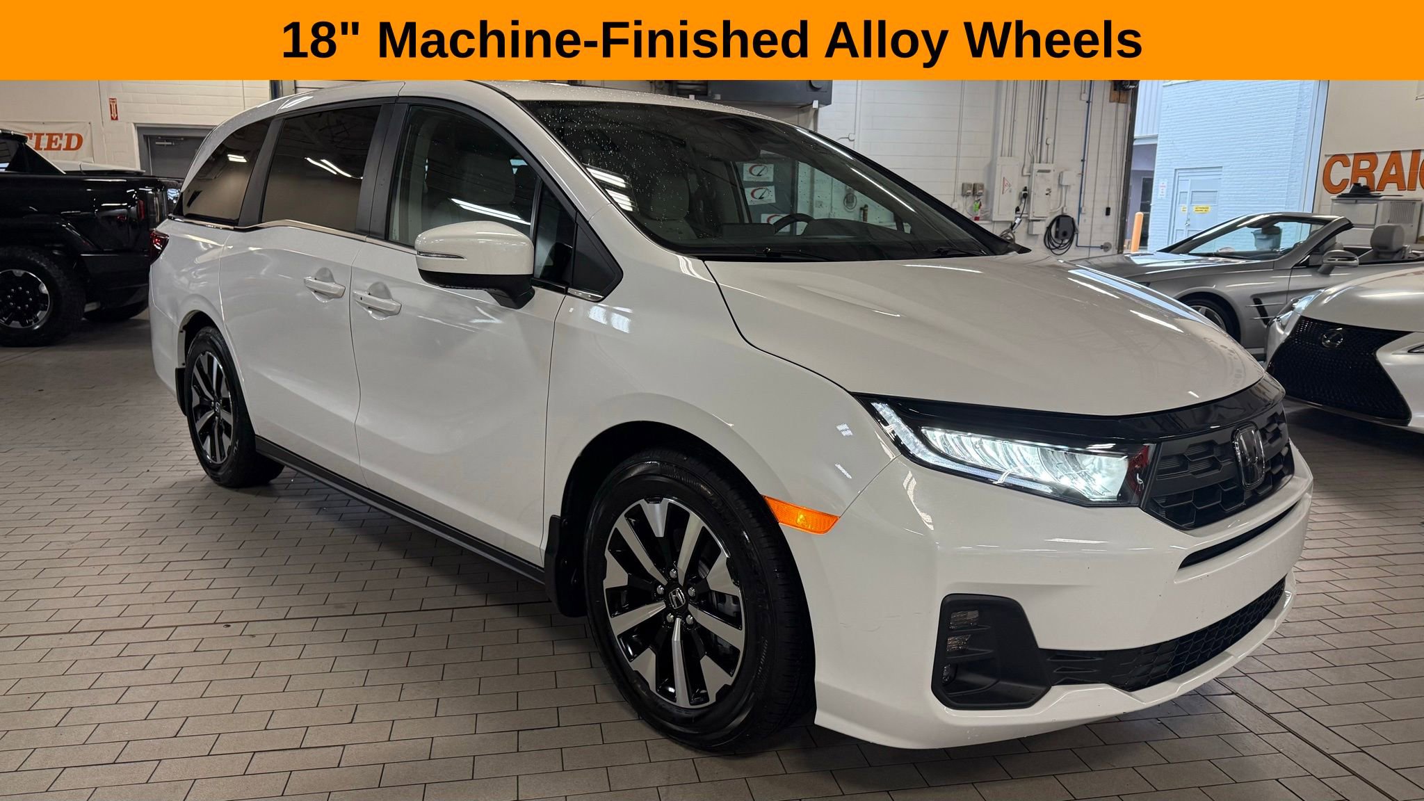 Used 2025 Honda Odyssey EX-L image 4