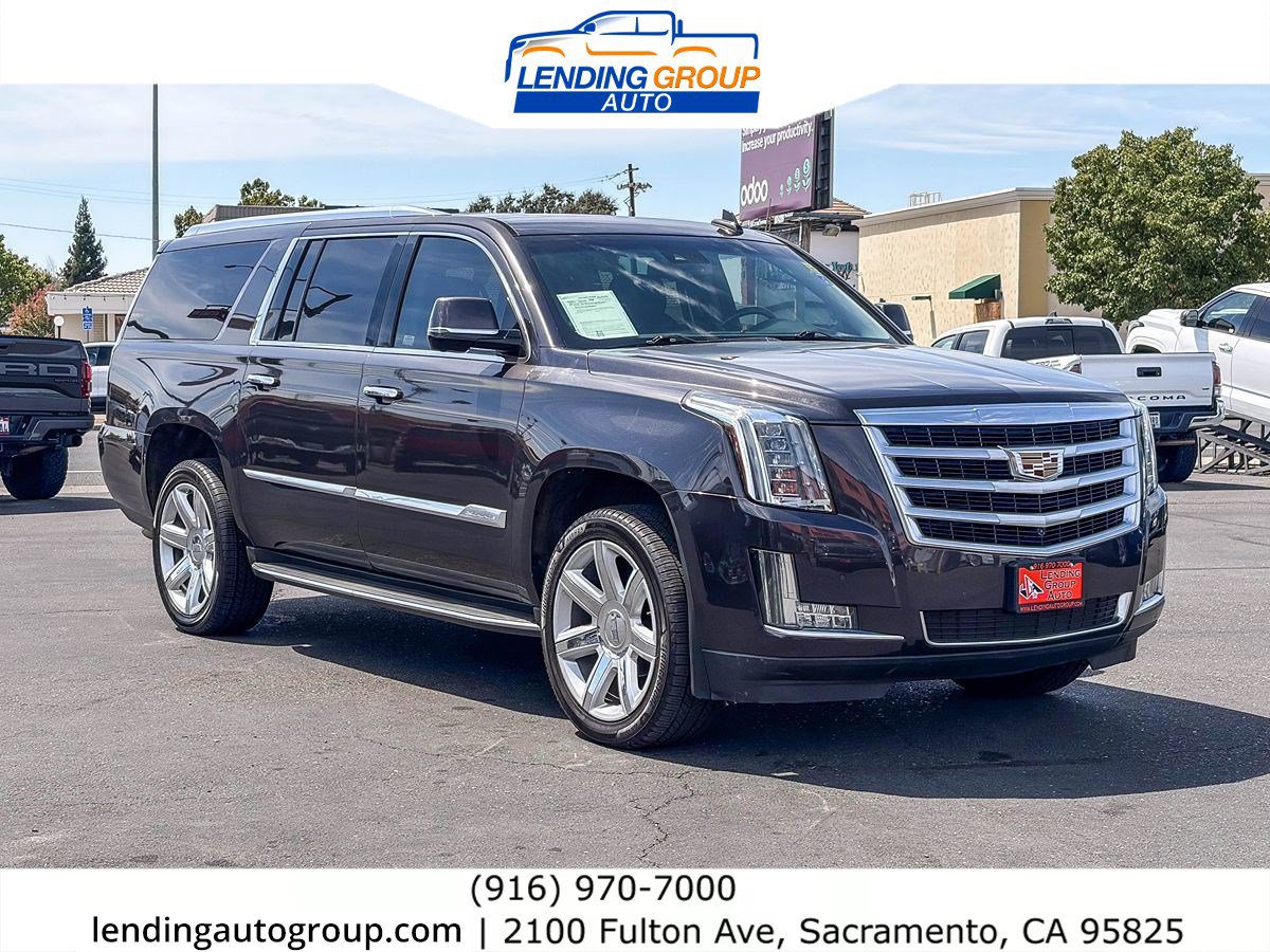 Used 2016 Cadillac Escalade ESV Luxury AWD/4WD image 5
