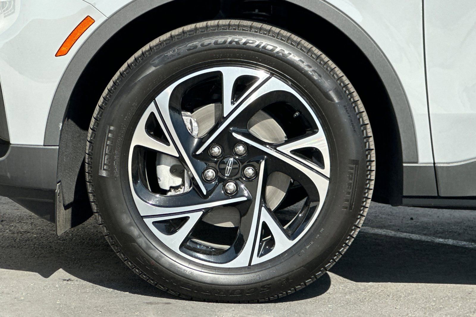 New 2026 Lincoln Nautilus Premier w/ Equipment Group 102A image 25