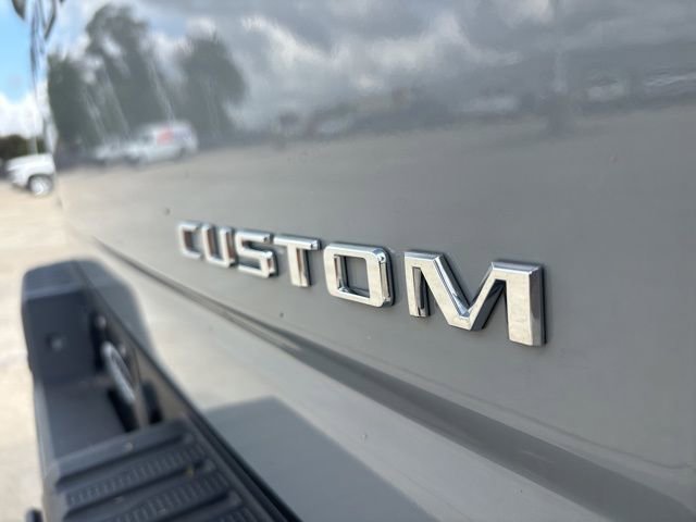 Used 2025 Chevrolet Silverado 2500 Custom w/ Custom Value Package image 13