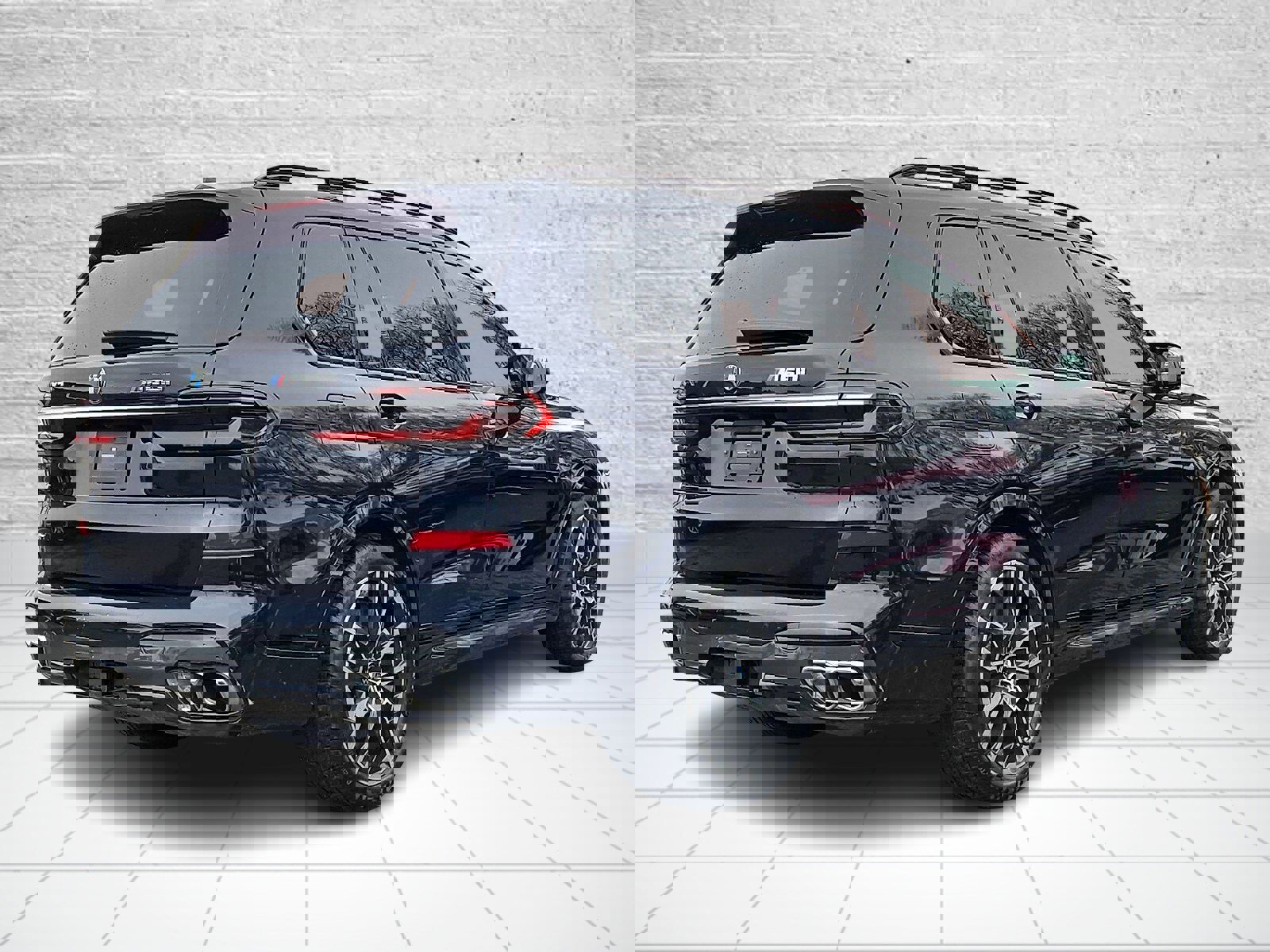 Used 2023 BMW X7 M60i w/ Executive Package image 6