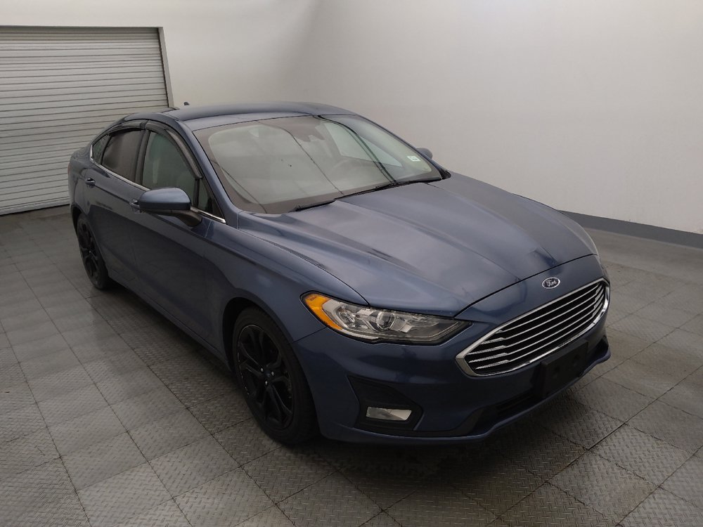 Used 2019 Ford Fusion SE w/ Equipment Group 151A FWD image 13