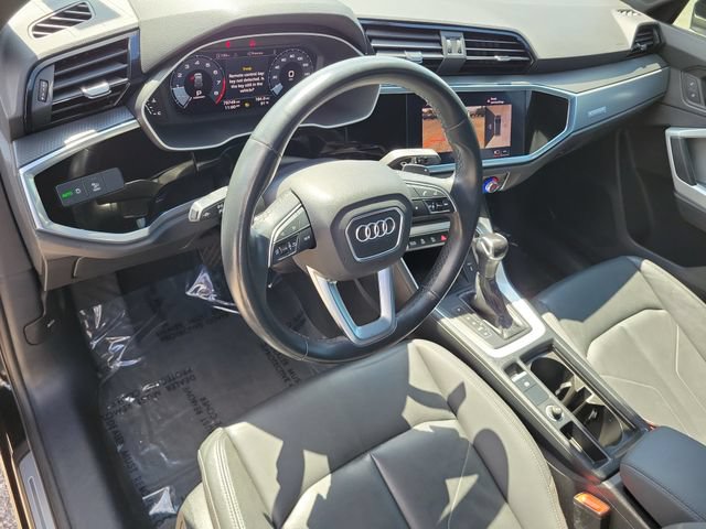 Used 2022 Audi Q3 2.0T Premium Plus w/ Premium Plus Package AWD/4WD image 21
