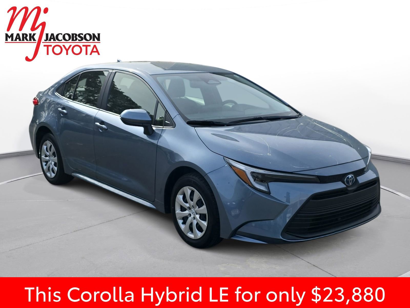 Used 2025 Toyota Corolla LE image 5