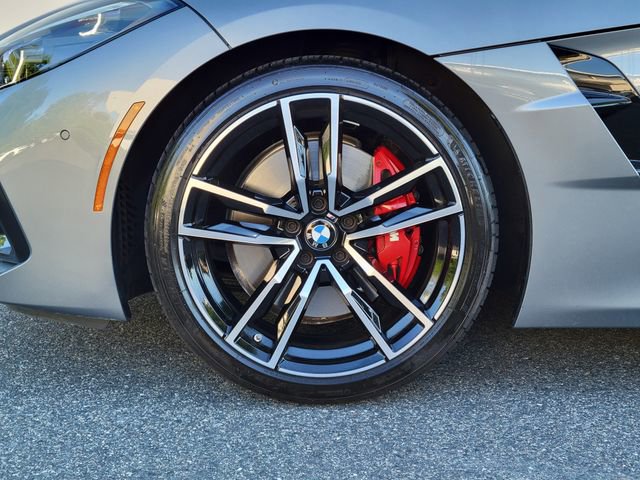 Used 2023 BMW Z4 sDrive30i w/ Premium Package RWD image 12