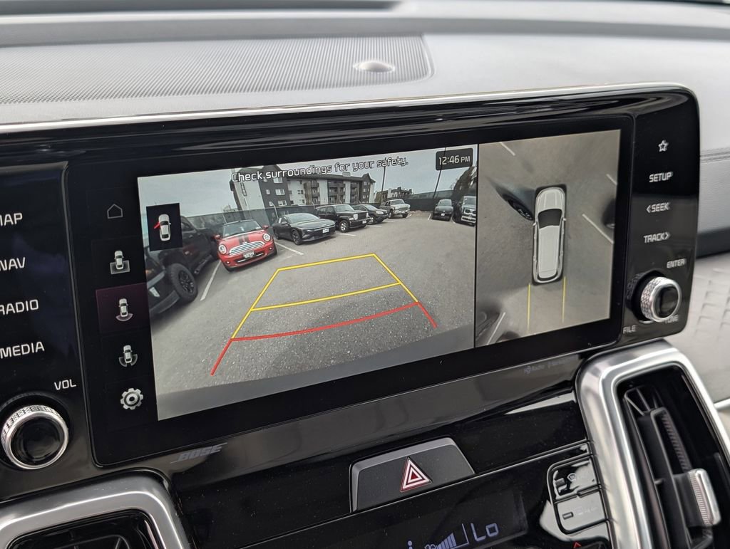Certified 2023 Kia Sorento SX Prestige w/ Panoramic Sunroof Package image 29