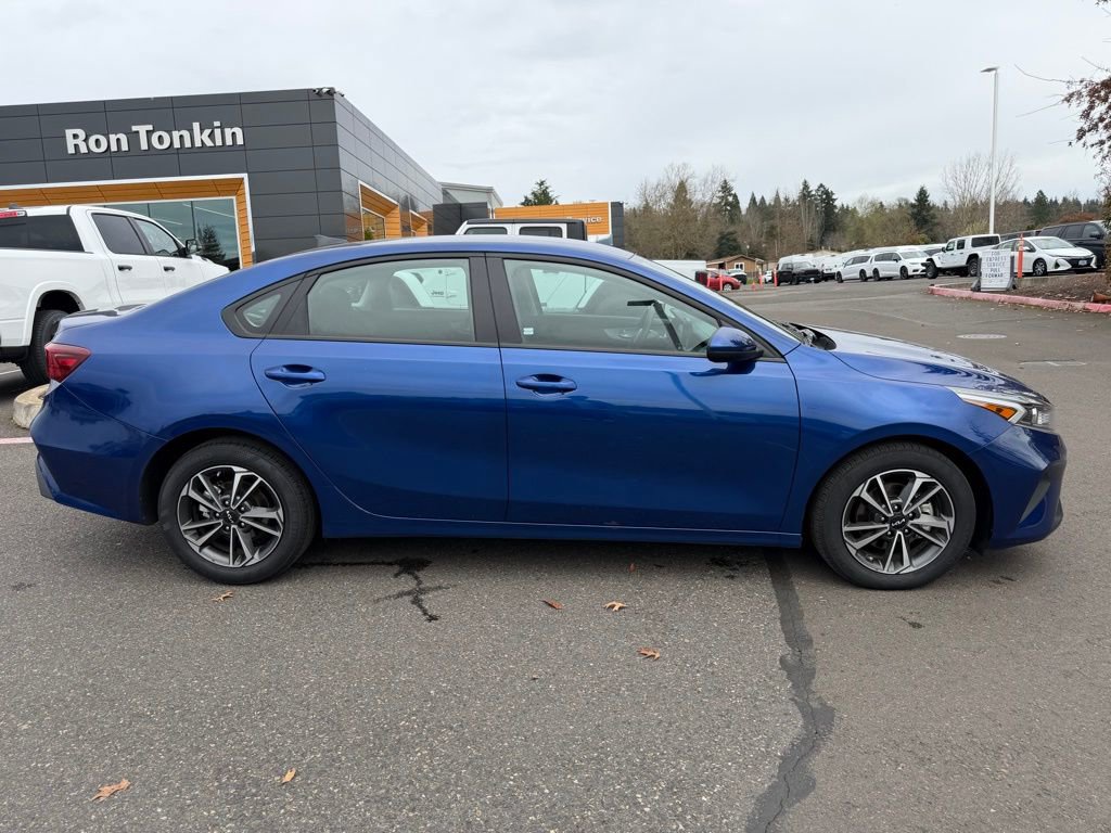 Used 2024 Kia Forte LXS image 8