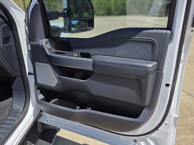 Used 2023 Ford F450 Lariat w/ Lariat Ultimate Package AWD/4WD image 15