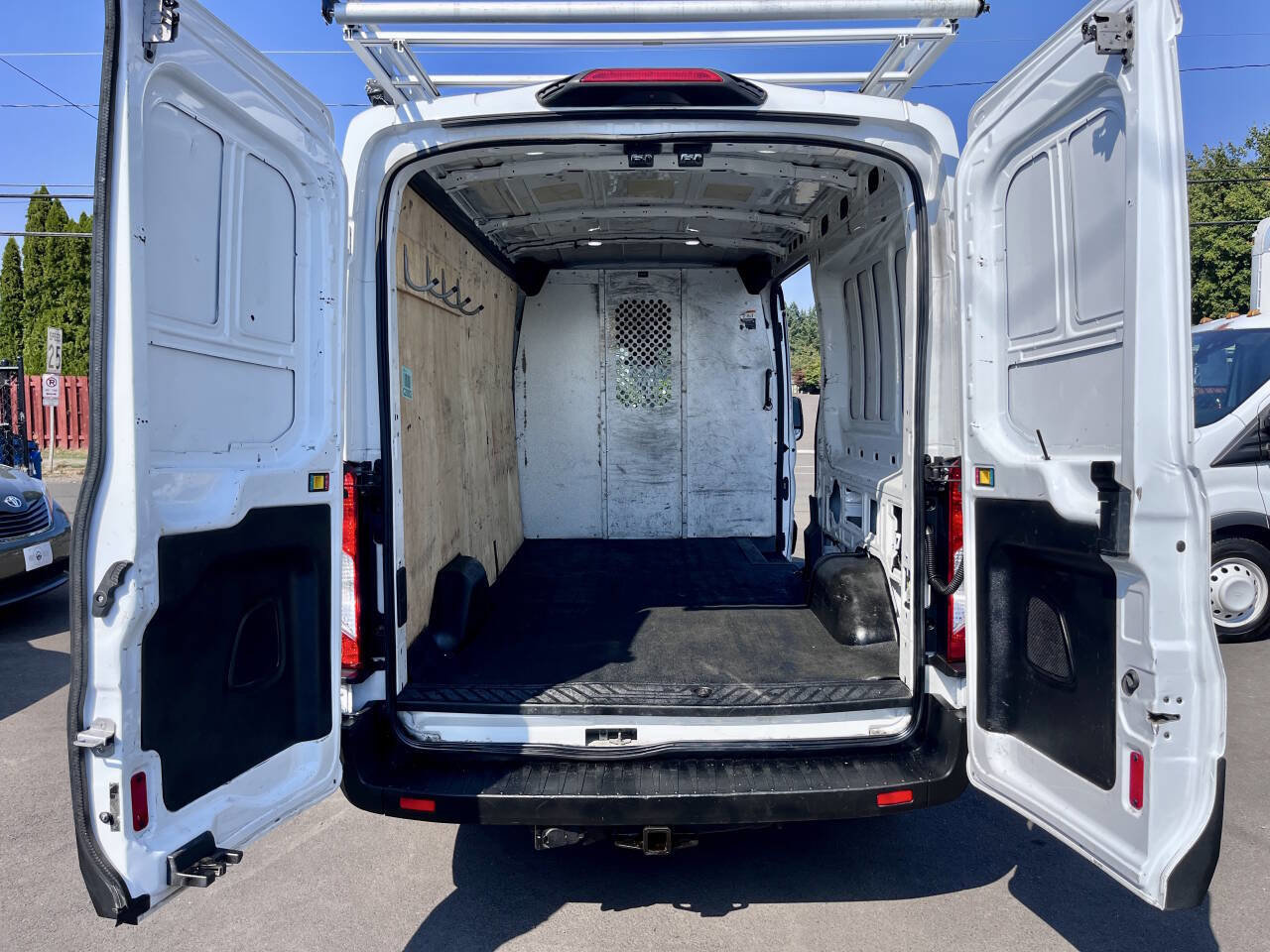 Used 2019 Ford Transit 350 148 Medium Roof image 17