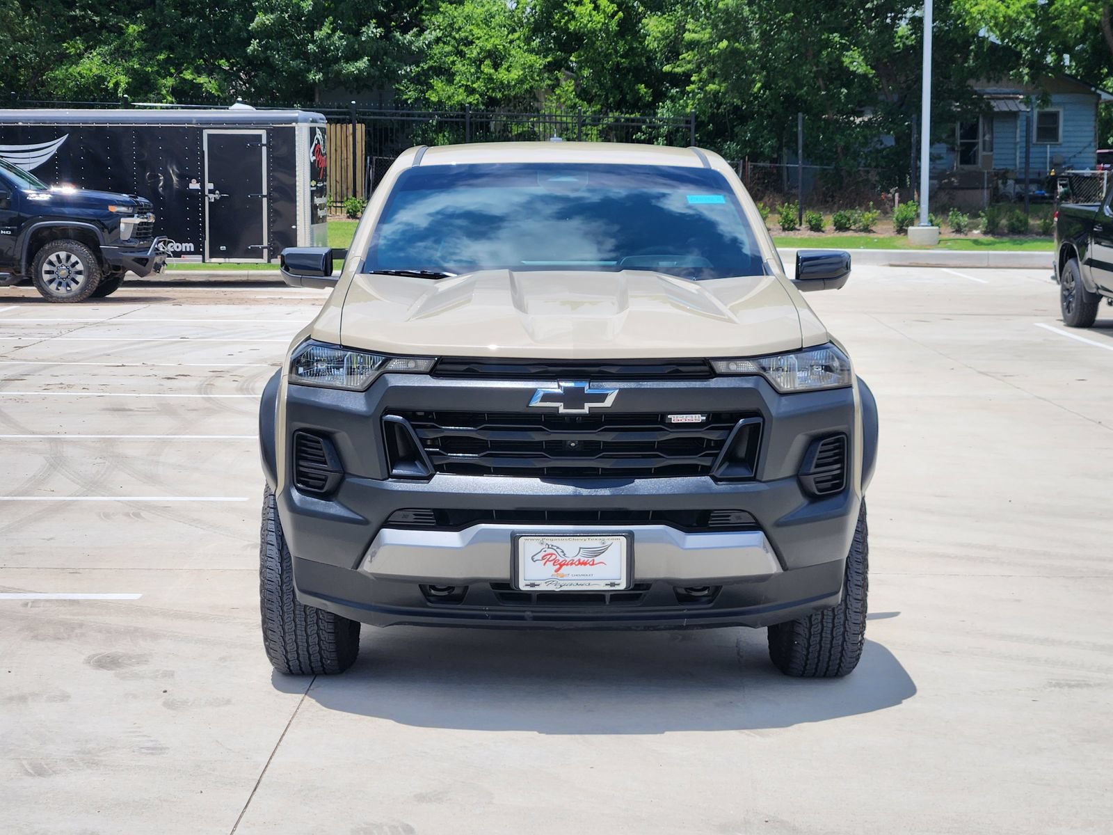Certified 2024 Chevrolet Colorado Trail Boss w/ Technology Package AWD/4WD image 6