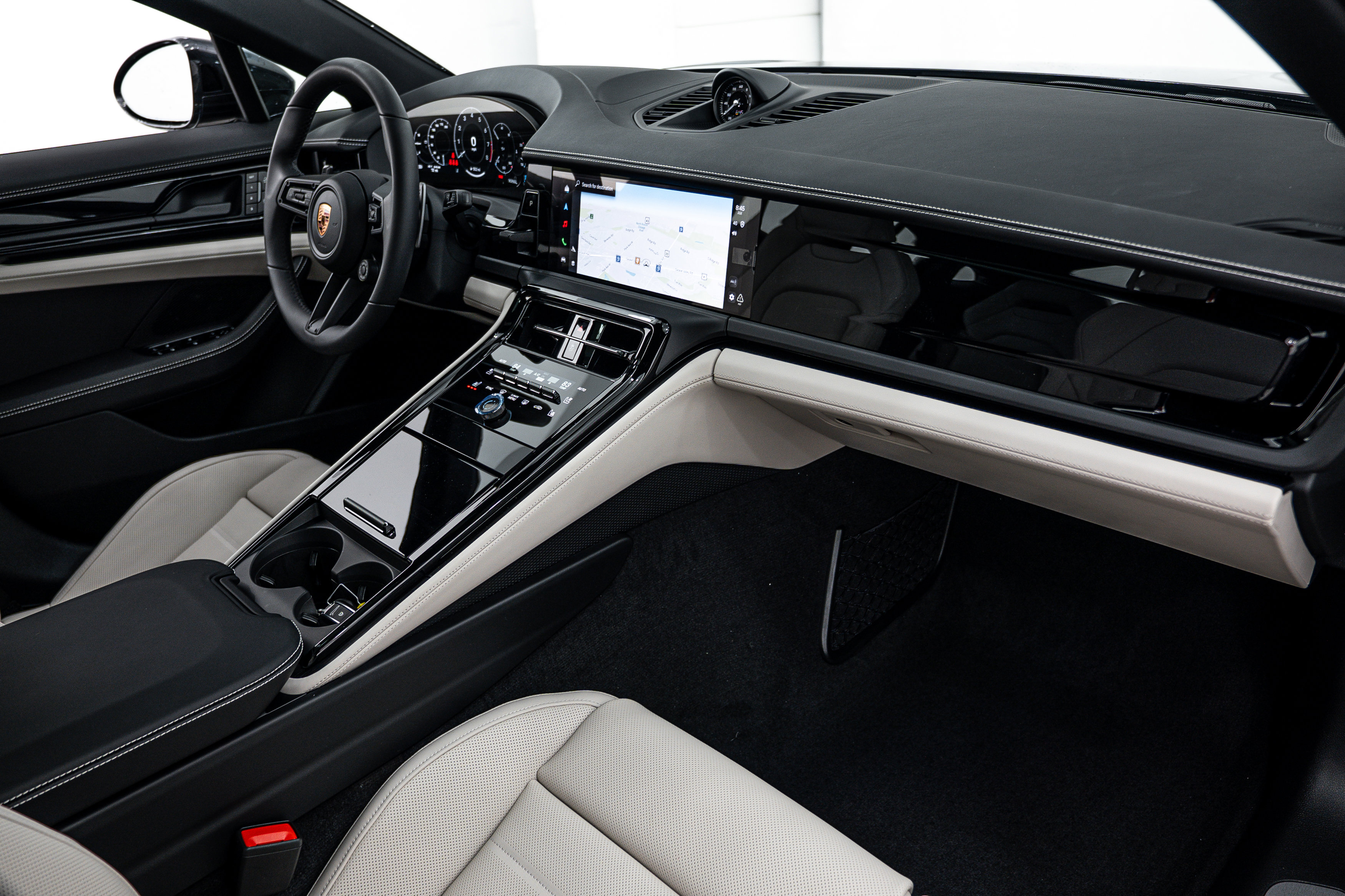 New 2026 Porsche Panamera 4 image 14