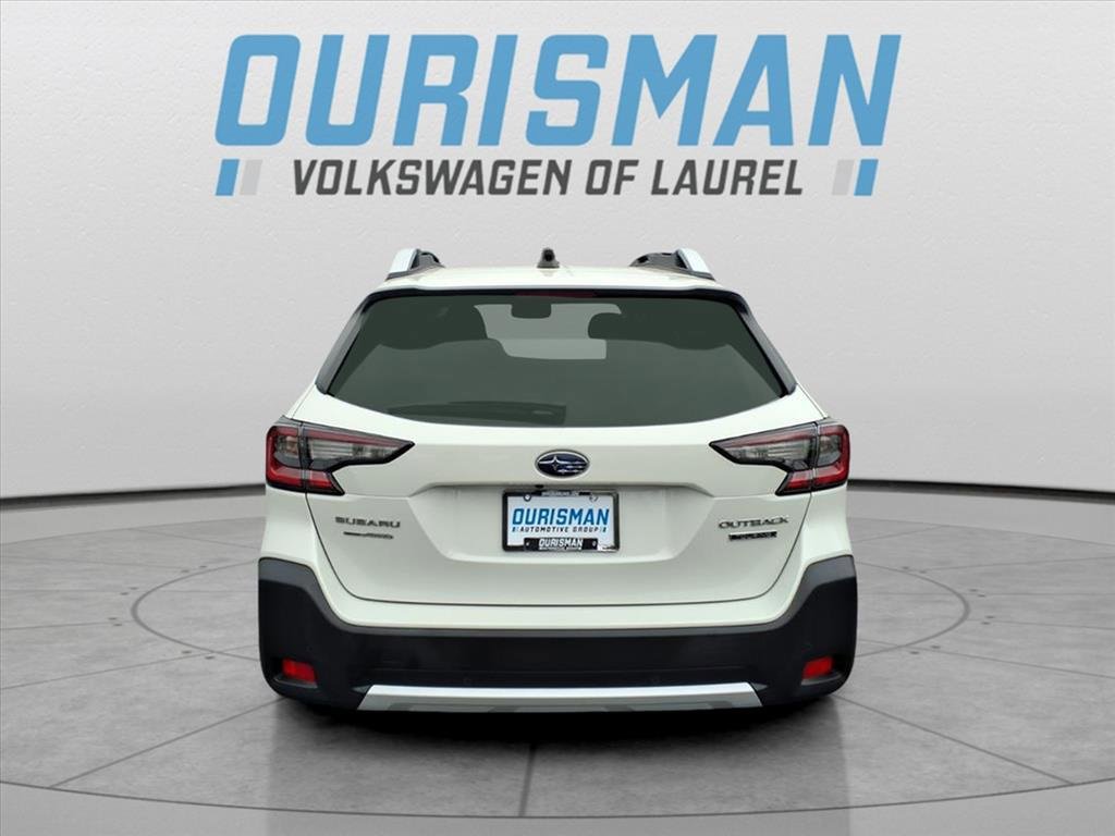 Used 2023 Subaru Outback Touring image 3