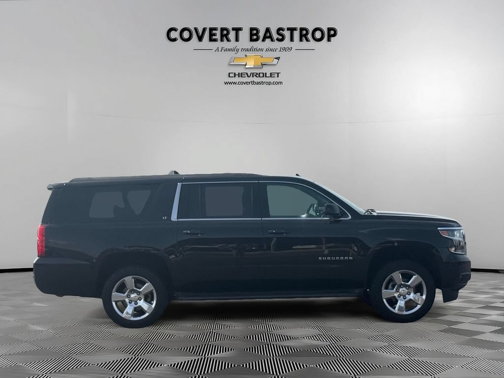 Used 2016 Chevrolet Suburban LT w/ Luxury Package RWD image 7