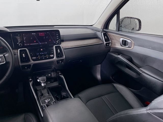 Used 2022 Kia Sorento EX FWD image 24