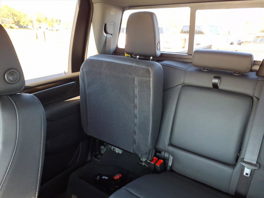 New 2026 Chevrolet Silverado 3500 LT w/ All Star Edition image 13