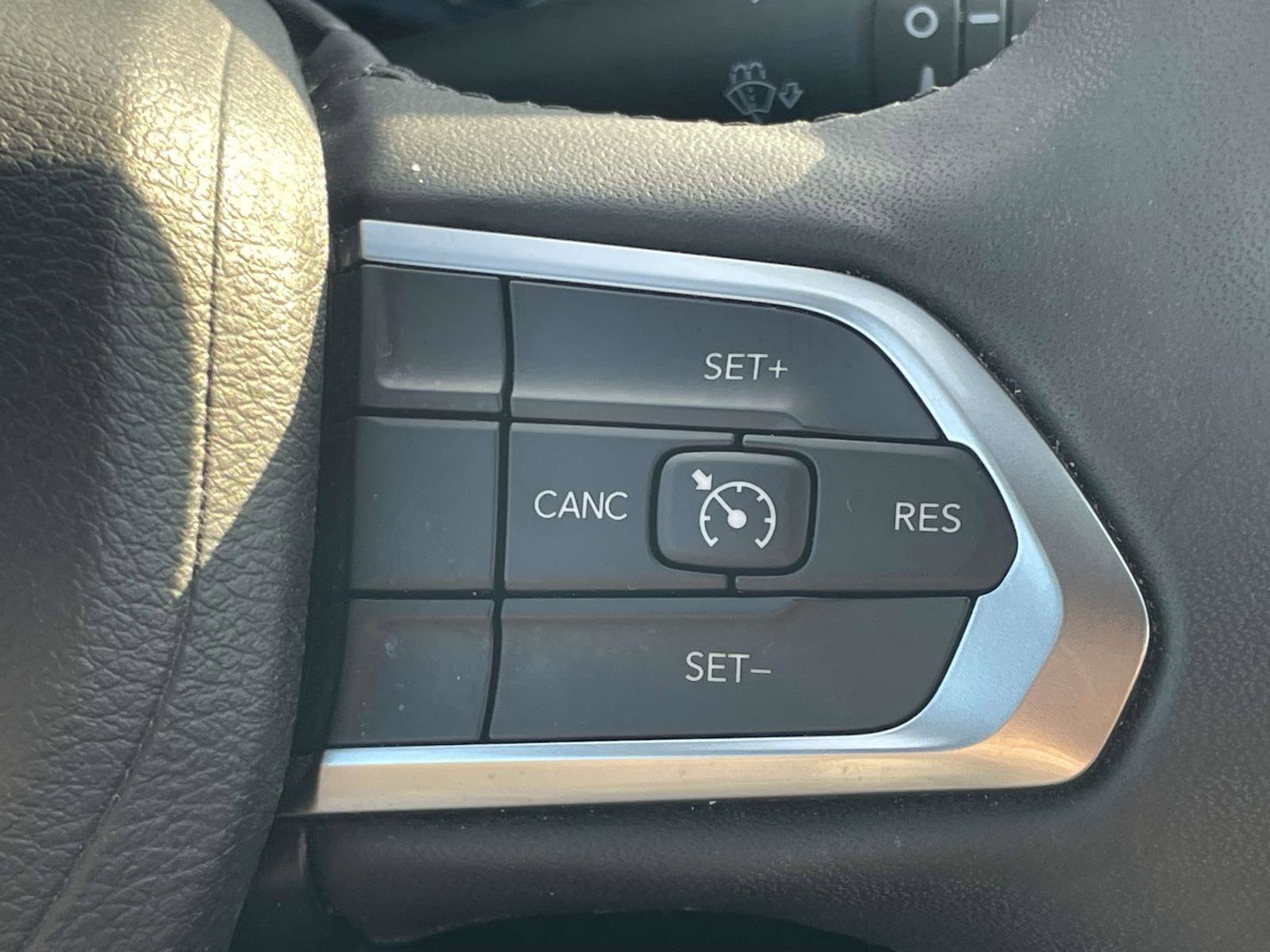Certified 2024 Jeep Compass Latitude image 7