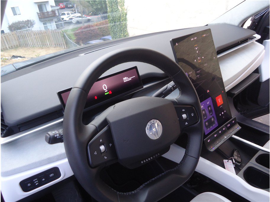 Used 2023 Fisker Ocean One AWD/4WD image 26