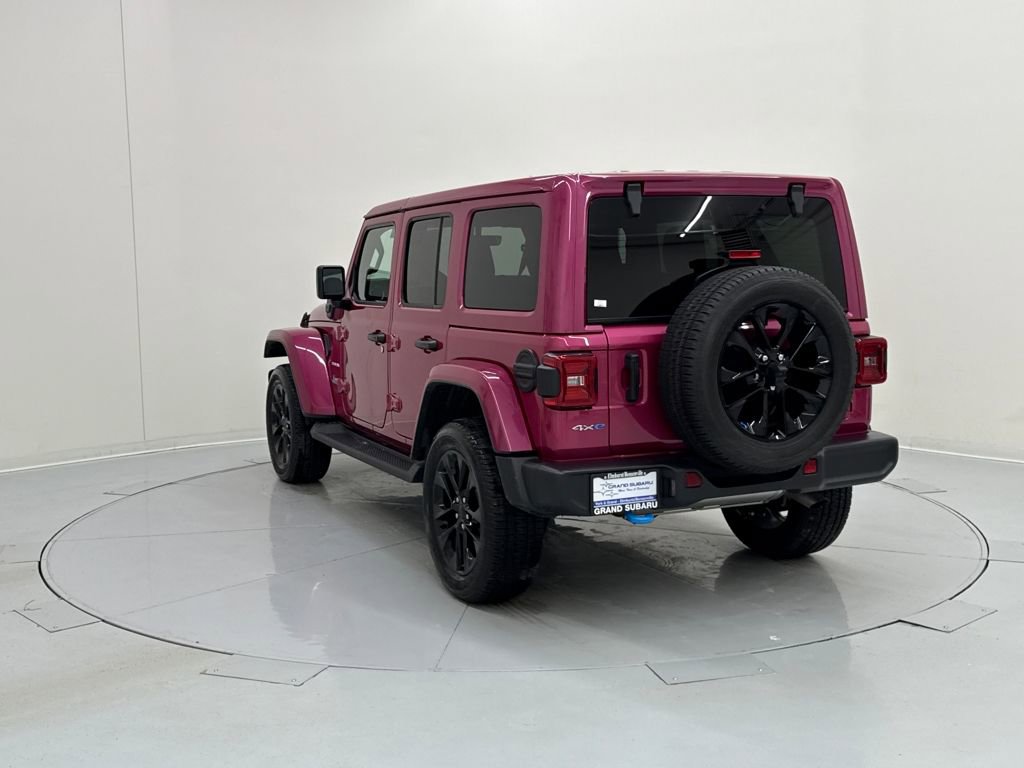 Used 2022 Jeep Wrangler Unlimited Sahara w/ Cold Weather Group image 3
