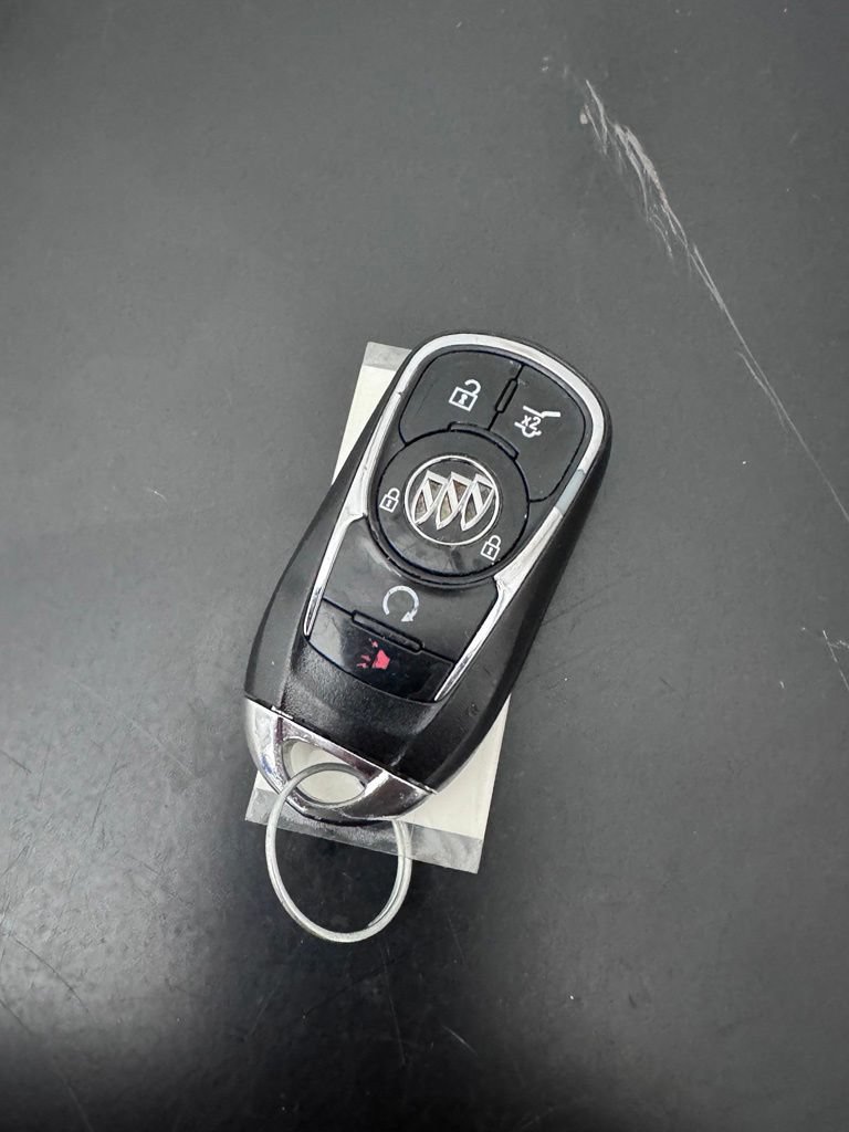 Used 2017 Buick Envision Essence AWD/4WD image 51