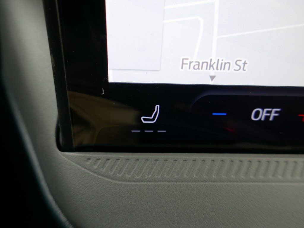 New 2026 Ford Maverick Lariat w/ Black Appearance Package image 17