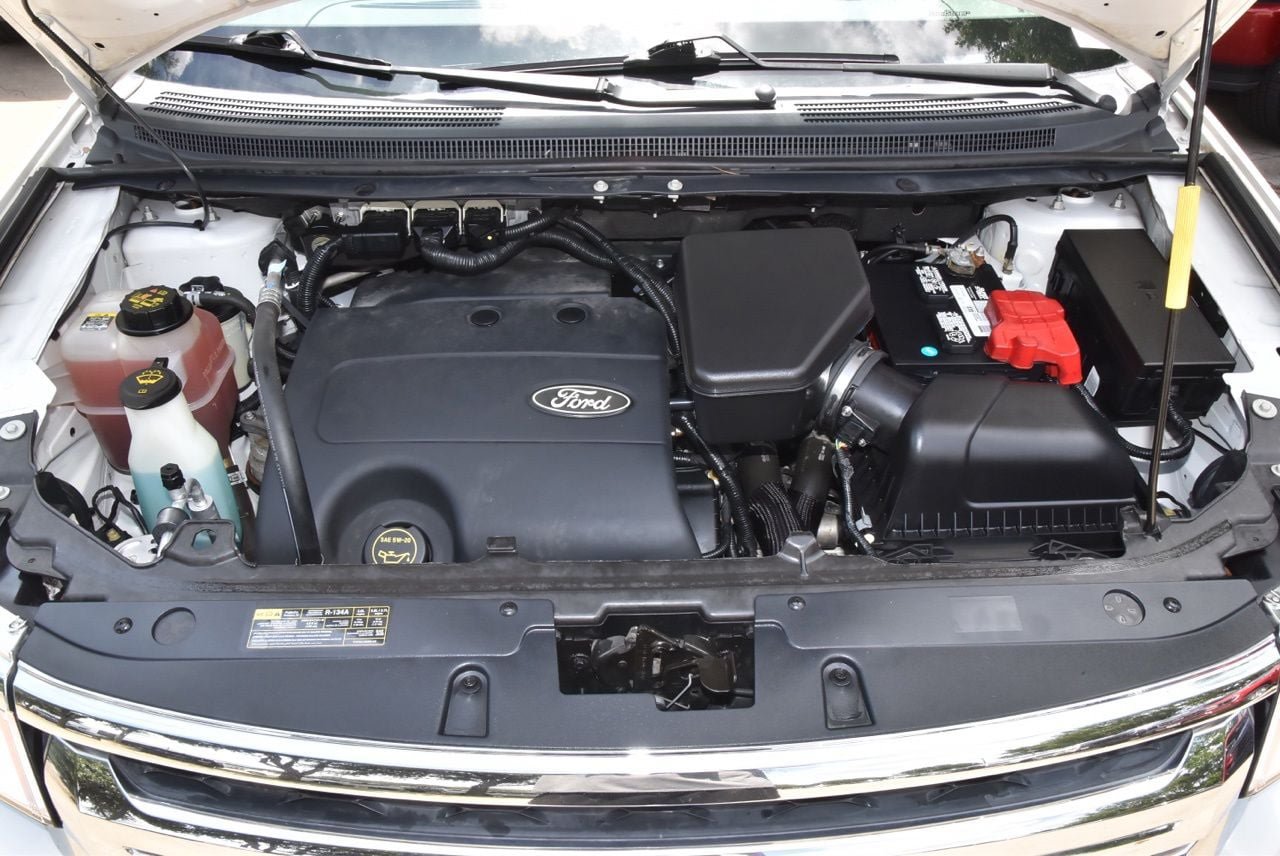 Used 2014 Ford Edge SEL w/ Equipment Group 205A FWD image 37