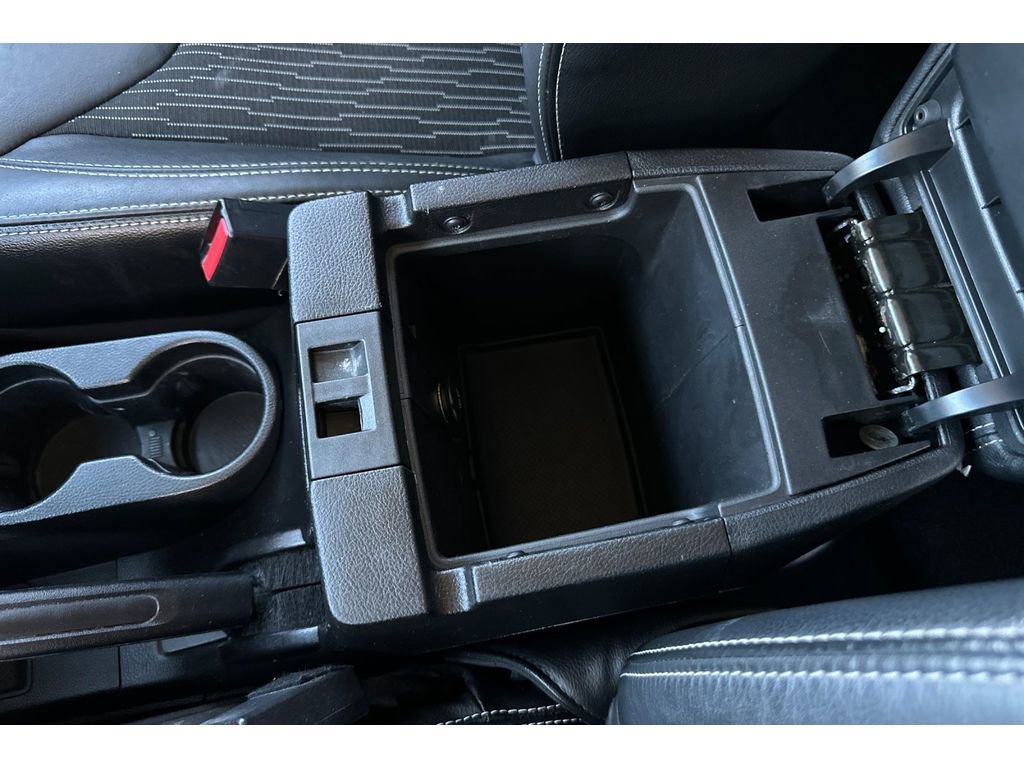 Used 2015 Jeep Wrangler Sport image 30