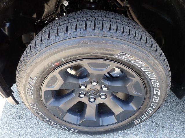 New 2026 RAM 1500 Express AWD/4WD image 12