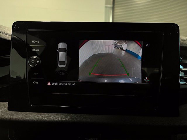 Used 2025 Volkswagen Jetta Sport FWD image 25