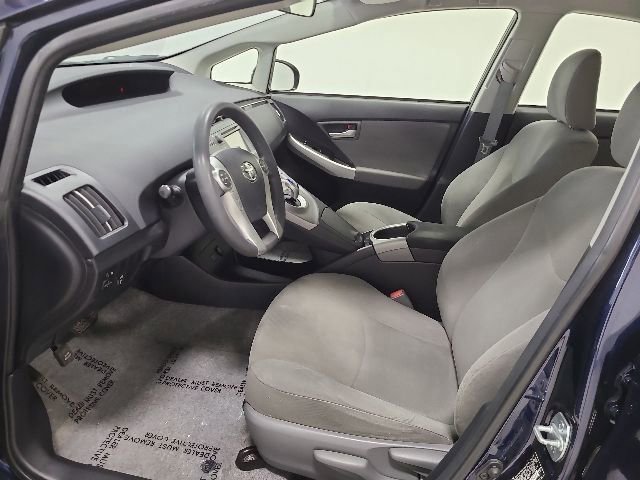 Used 2015 Toyota Prius Two FWD image 17