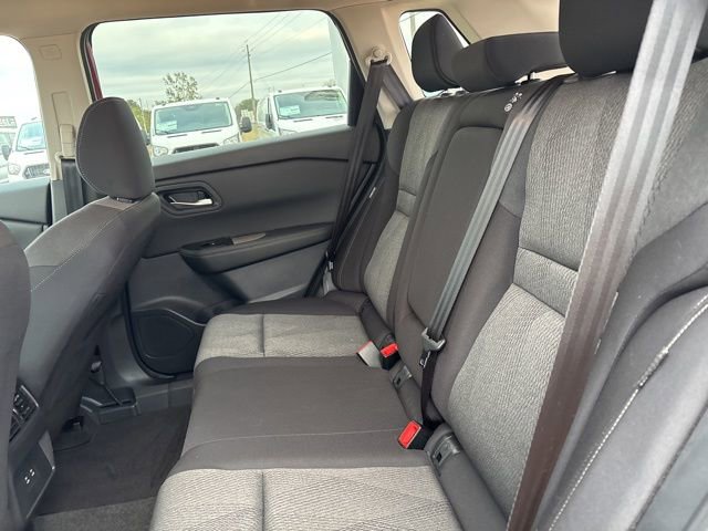 Certified 2026 Nissan Rogue SV image 19