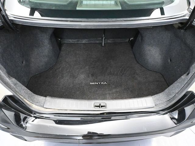 Used 2018 Nissan Sentra SV image 34