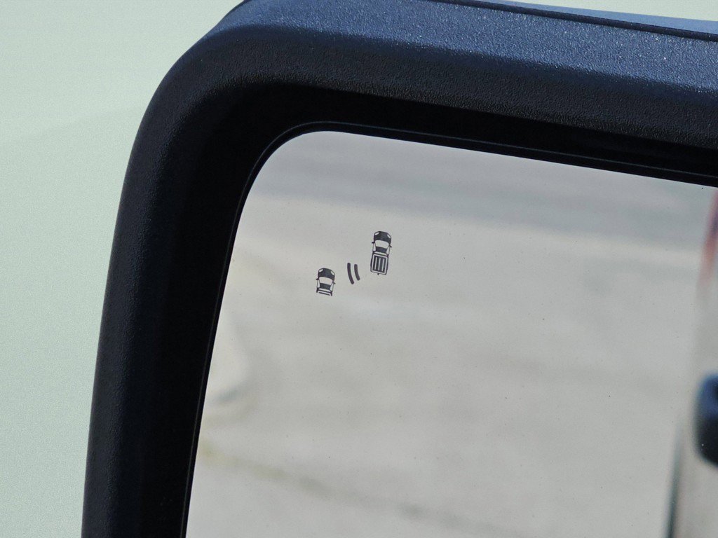 Used 2023 Ford F150 Lightning XLT image 14