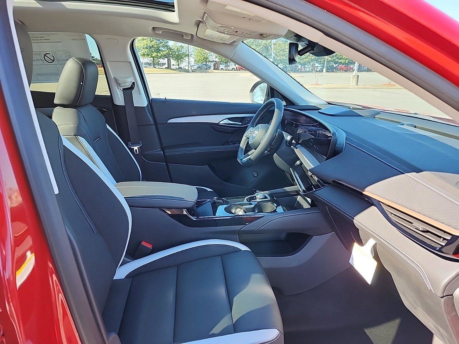 New 2025 Buick Envision Sport Touring image 7