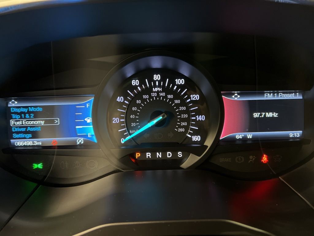 Certified 2019 Ford Edge Titanium w/ Cold Weather Package FWD image 21