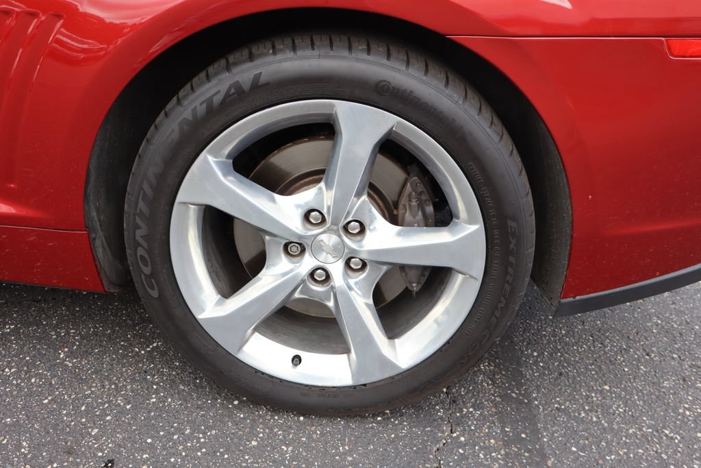 Used 2015 Chevrolet Camaro SS w/ RS Package RWD image 31