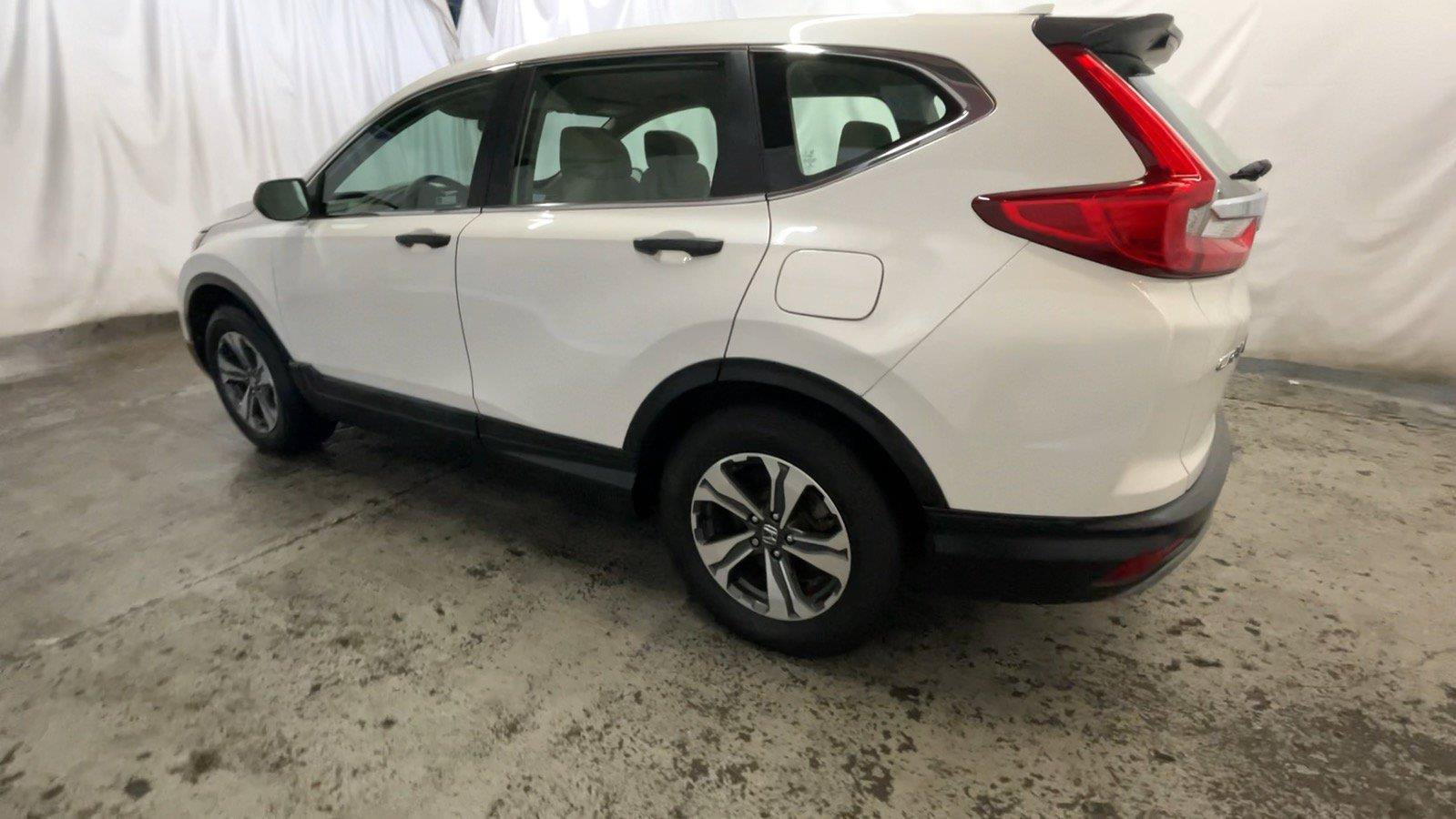 Used 2019 Honda CR-V LX image 9