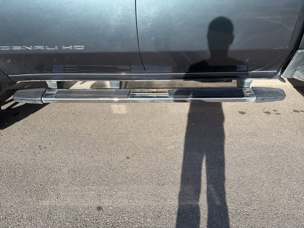 Used 2020 GMC Sierra 2500 Denali w/ Denali Ultimate Package image 16