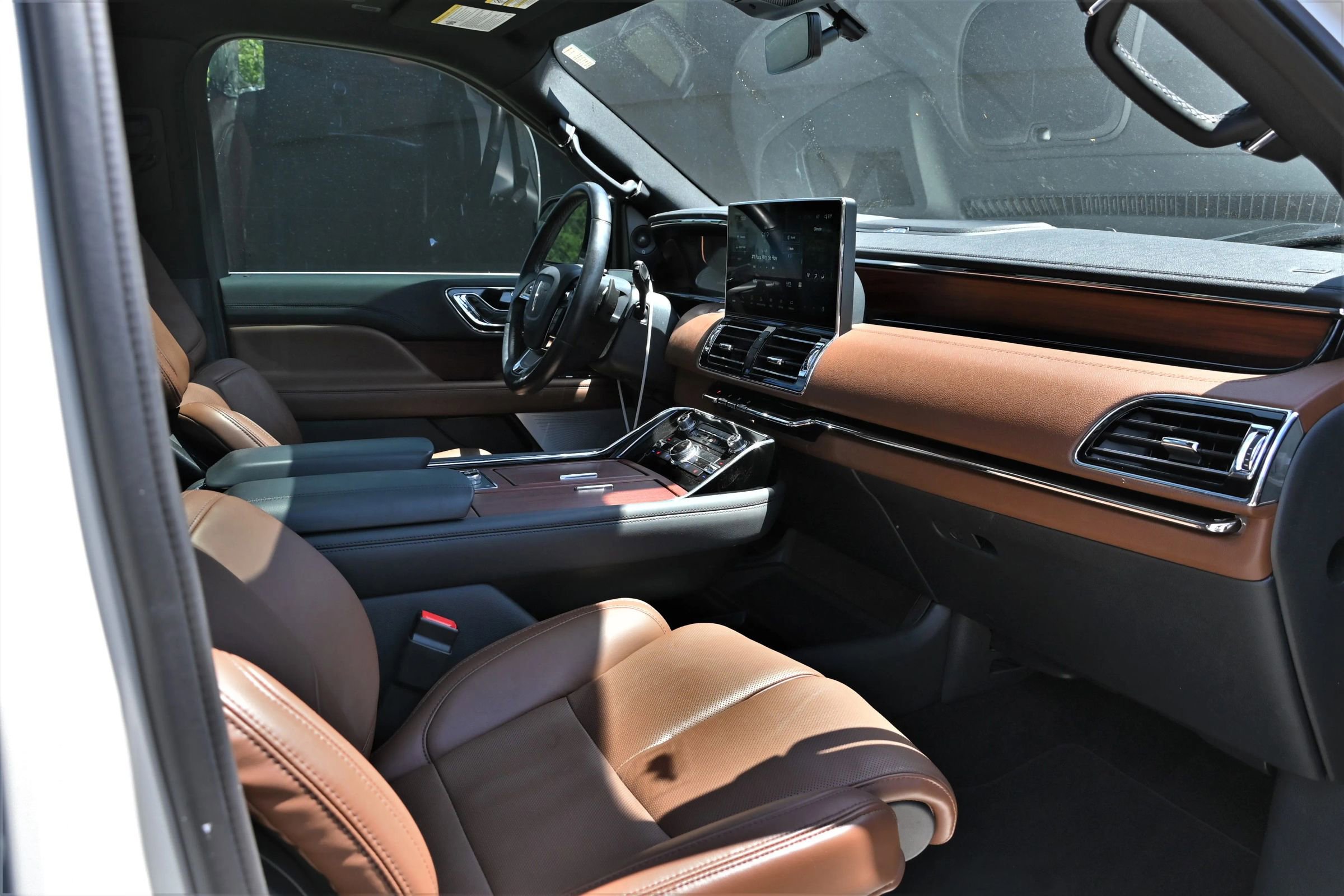 Used 2023 Lincoln Navigator Reserve RWD image 22