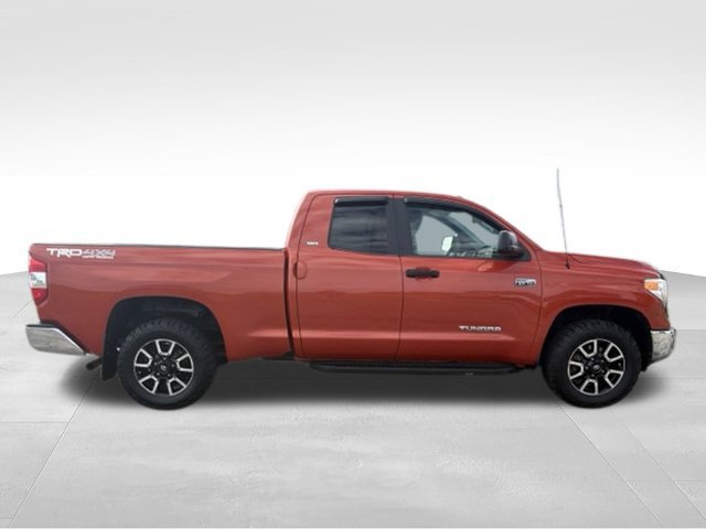 Used 2016 Toyota Tundra SR5 AWD/4WD image 18